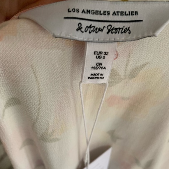 NWT & Other Stories Multi Color Floral Wrap Dress Size 2 - Picture 3 of 6